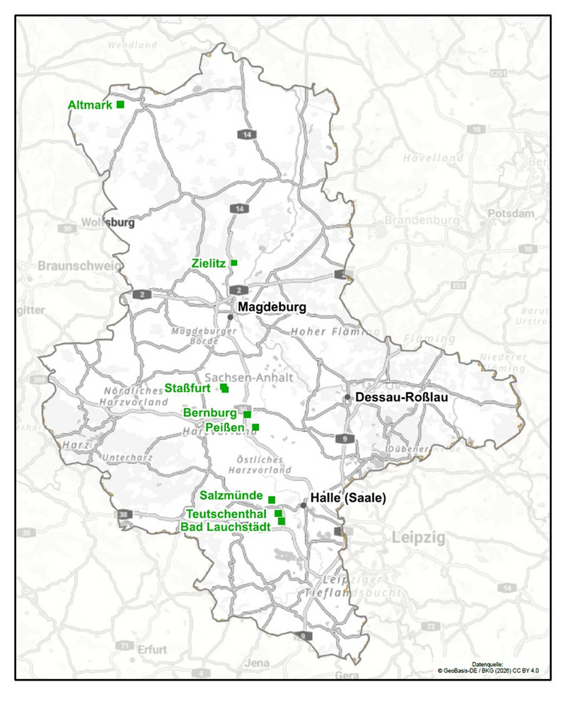 Die Darstellung zeigt eine Übersicht von Sachsen-Anhalt in der durch ein quadratisches Symbol die ungefähre Lage der ermittelten Bereiche nach § 3 Abs. 1 EinwirkungsBergV gekennzeichnet sind.